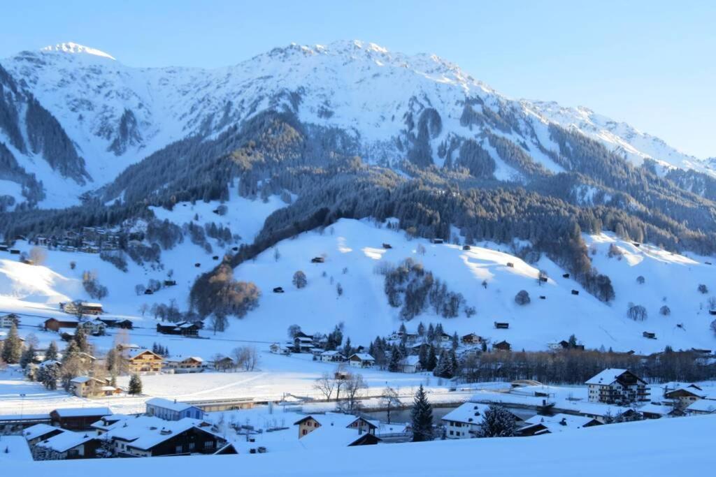Appartement In Hus Signal Met Prachtig Uitzicht Op De Bergen Klosters Exteriér fotografie